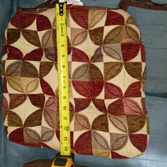 Geometric Pattern Seat Cushion Set - Picture 4 of 7